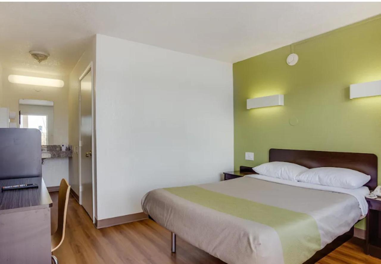 Hotel 6-el Paso, Tx - West