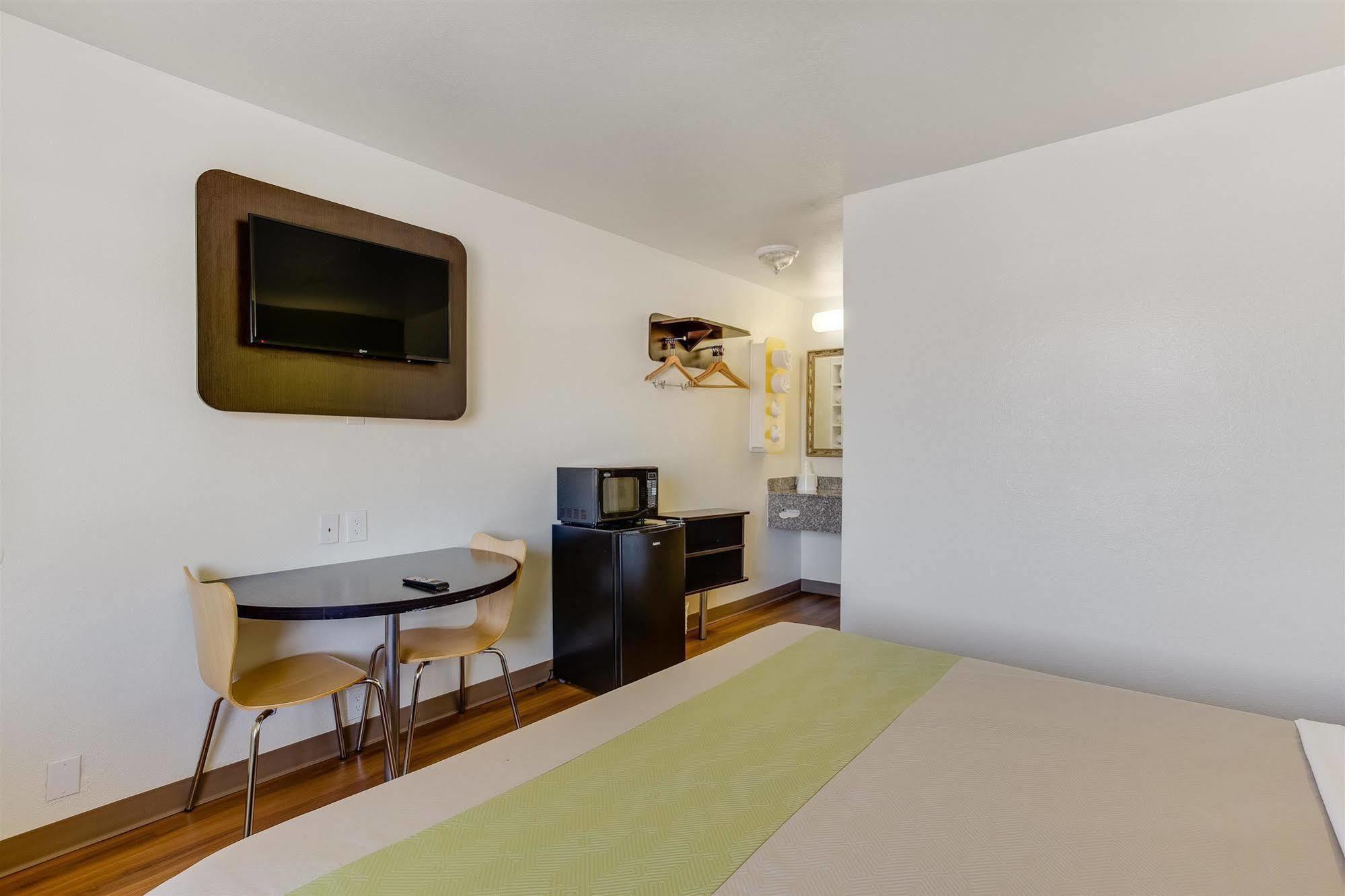 6-el Paso, Tx - West Hotel El Paso