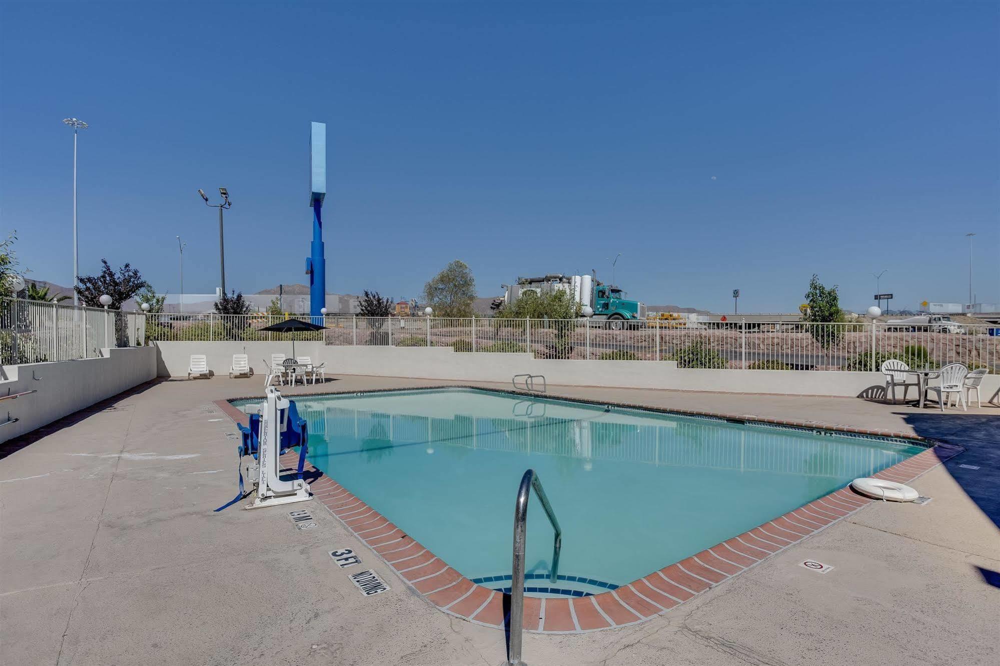 Hotel 6-el Paso, Tx - West